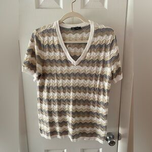 Diane Gilman Chevron Pattern V-Neck Knit Top